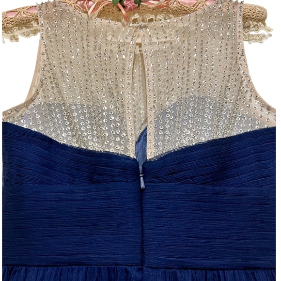 FOREVER NEW, BEADED MAXI DRESS, in Navy Blue, size 6 - Picture 3 of 6